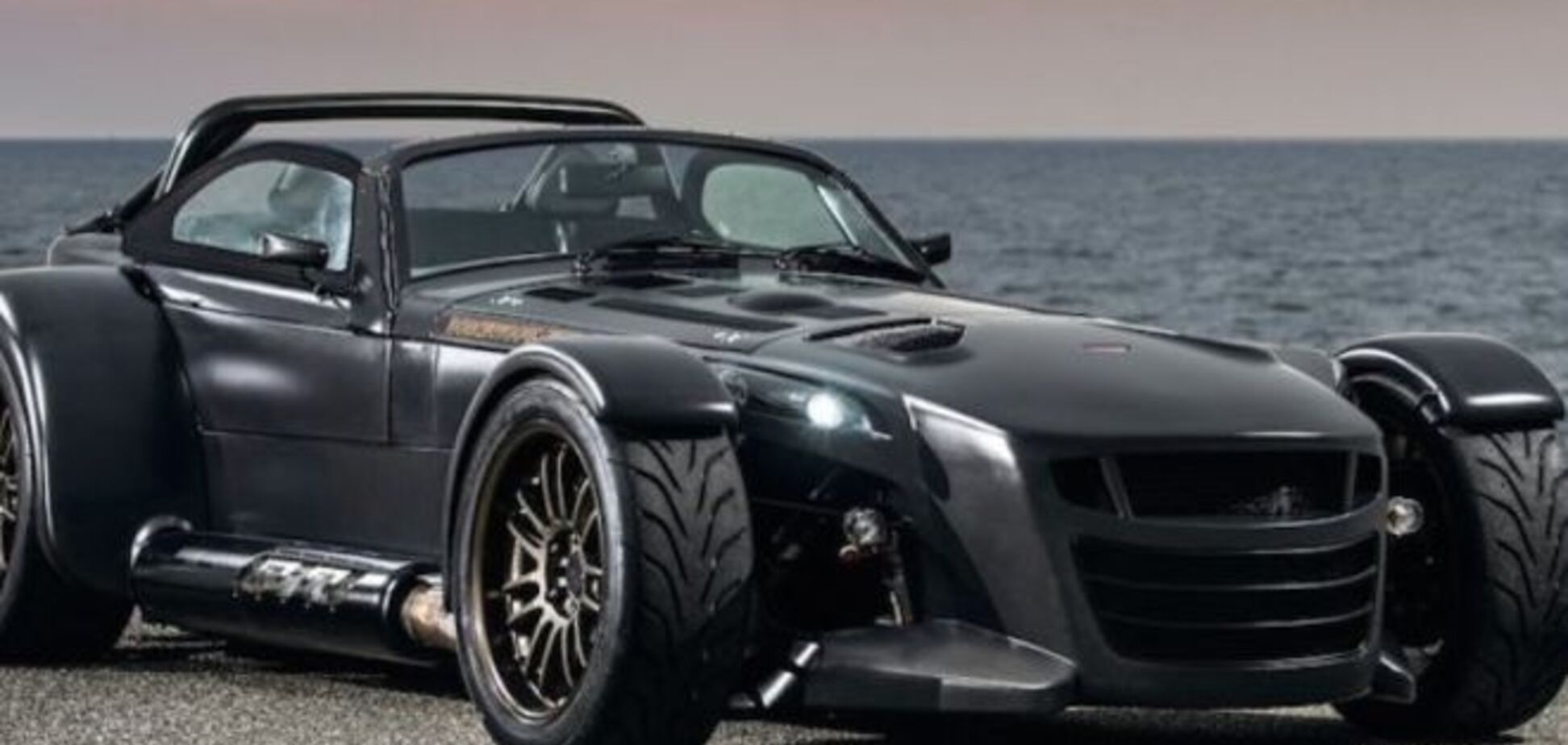 'Мурашки по спине': топ-10 самых 'злых' автомобилей