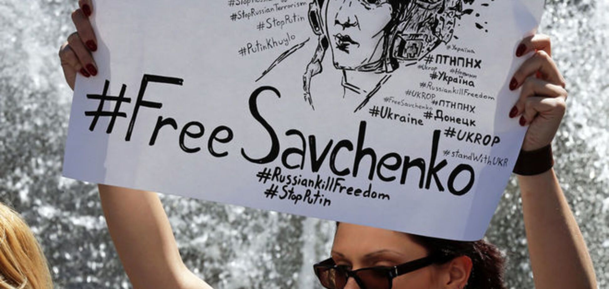 Адвокаты думают, как обменять Савченко на пленных ГРУшников