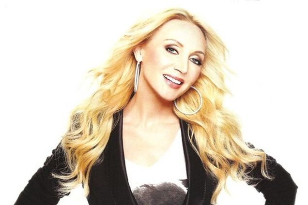 Кристина Орбакайте отмечает 44-летие: самые яркие фото дочери Примадонны