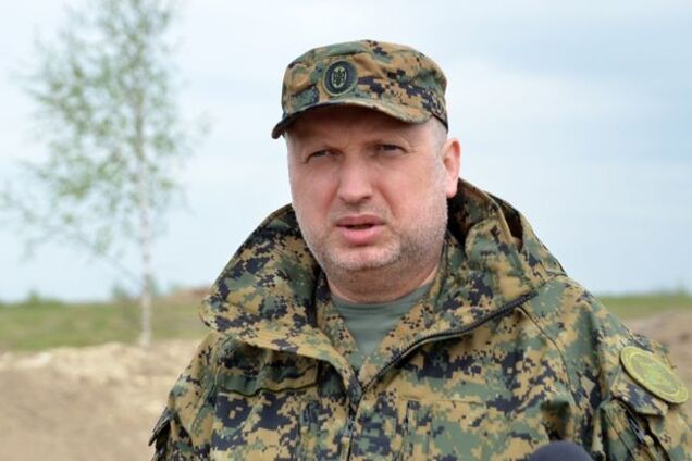 Турчинов пообещал 'кинуть' Путина и назвал его неадекватным