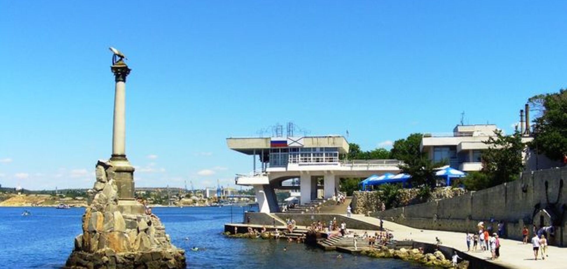 Параноя? У Криму заборонили гімн Севастополя українською мовою