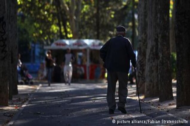 Активная старость: пенсионерам в Испании разрешили работать