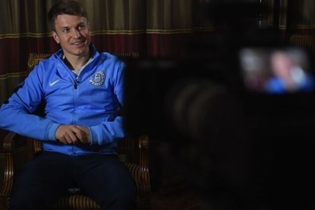 Капитан 'Днепра' пригрозил испанцам кулаком