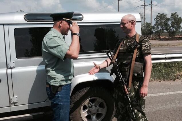 Удивительное сходство: на Донбассе воюет двойник Яценюка. Фотофакт