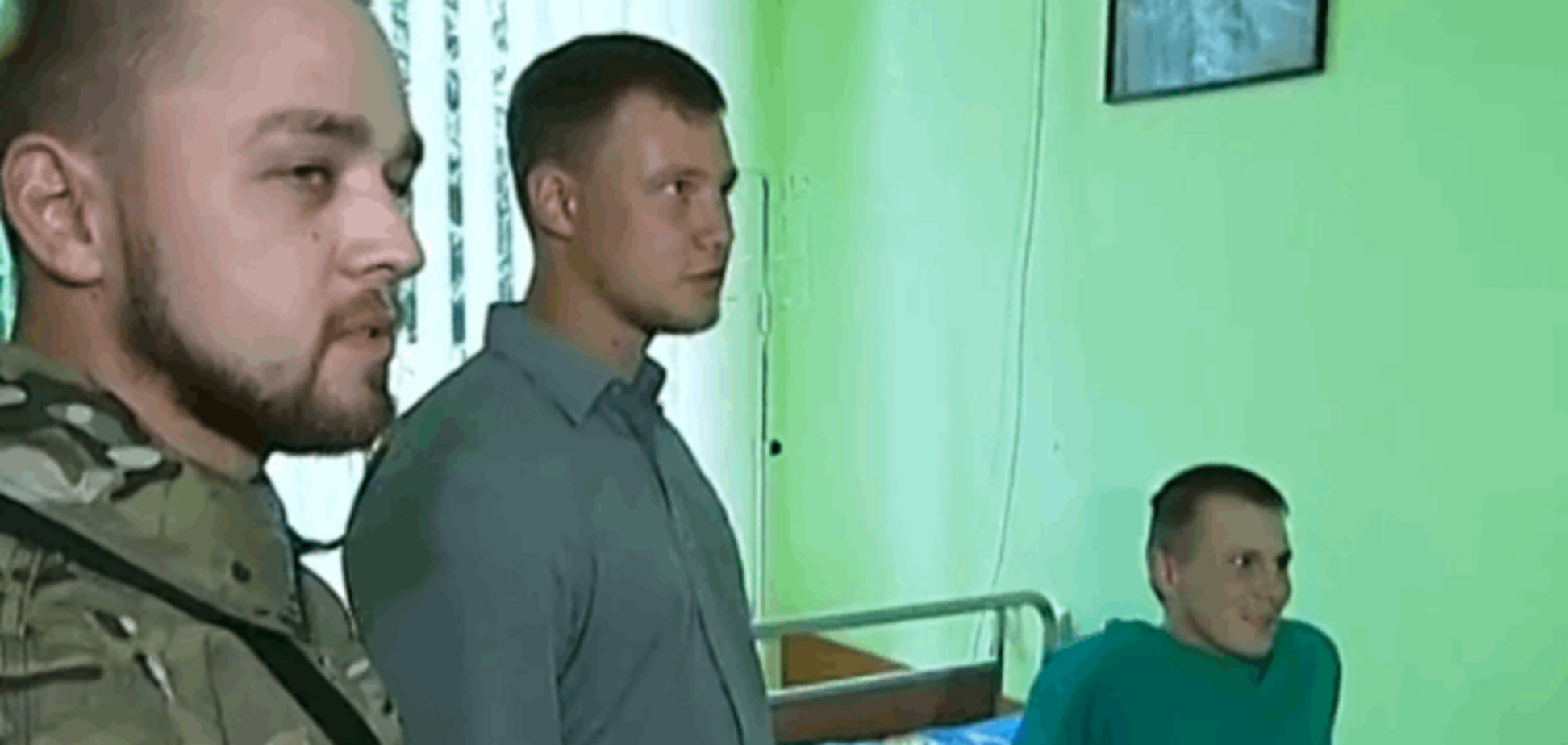 Перешедшие на сторону Украины российские военные проведали задержанных ГРУшников: опубликовано видео