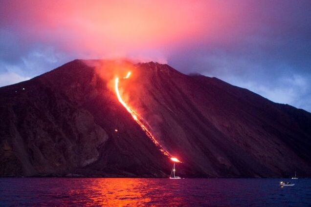 10 активных вулканов, до которых можно коснуться рукой
