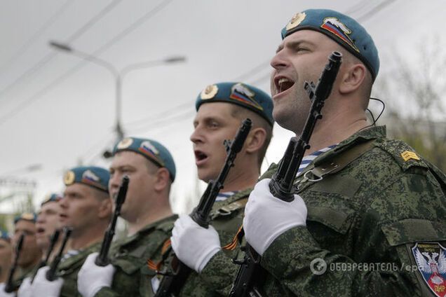 Историк говорит, что российские военные ждут приказа немедленно уйти из Донбасса