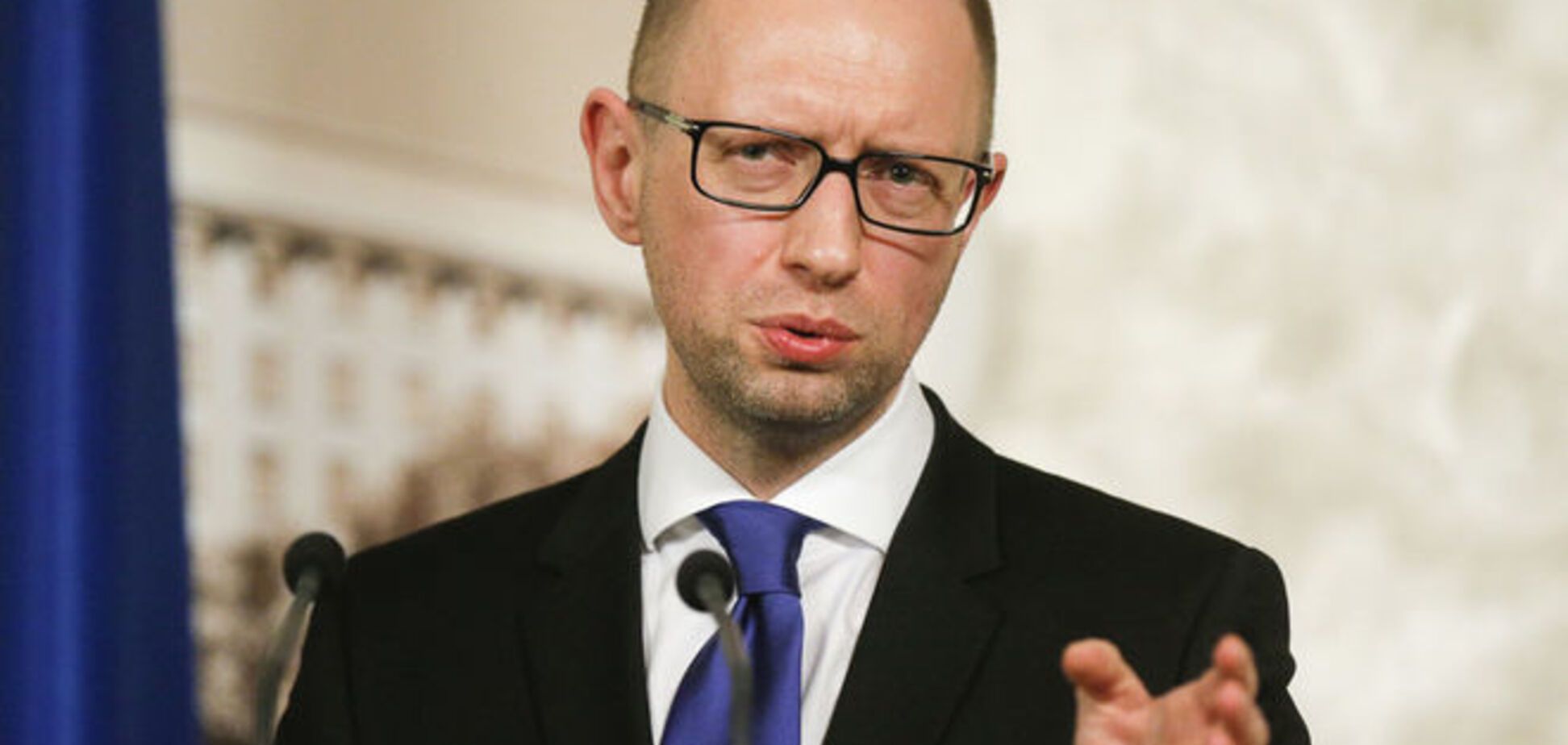 Томенко заявил, что Яценюк просчитался и уничтожил средний класс