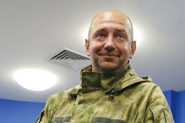 ГПУ заподозрила Мельничука в хищении тысячи автоматов