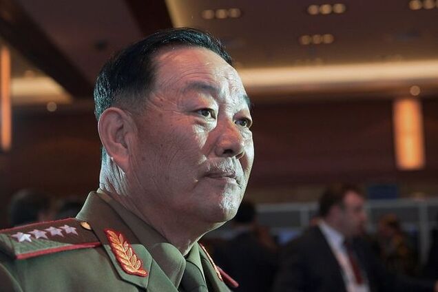 Шокирующее видео казни министра обороны КНДР попало в интернет