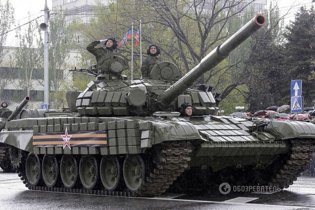 Террористы активно перебрасывают танки и подкрепления в Донецк и Луганск