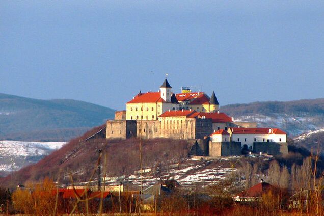 Таинственная Украина: загадочный замок Паланок в Мукачево