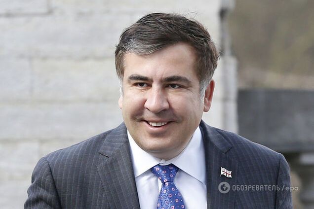 Порошенко сделал Саакашвили гражданином Украины