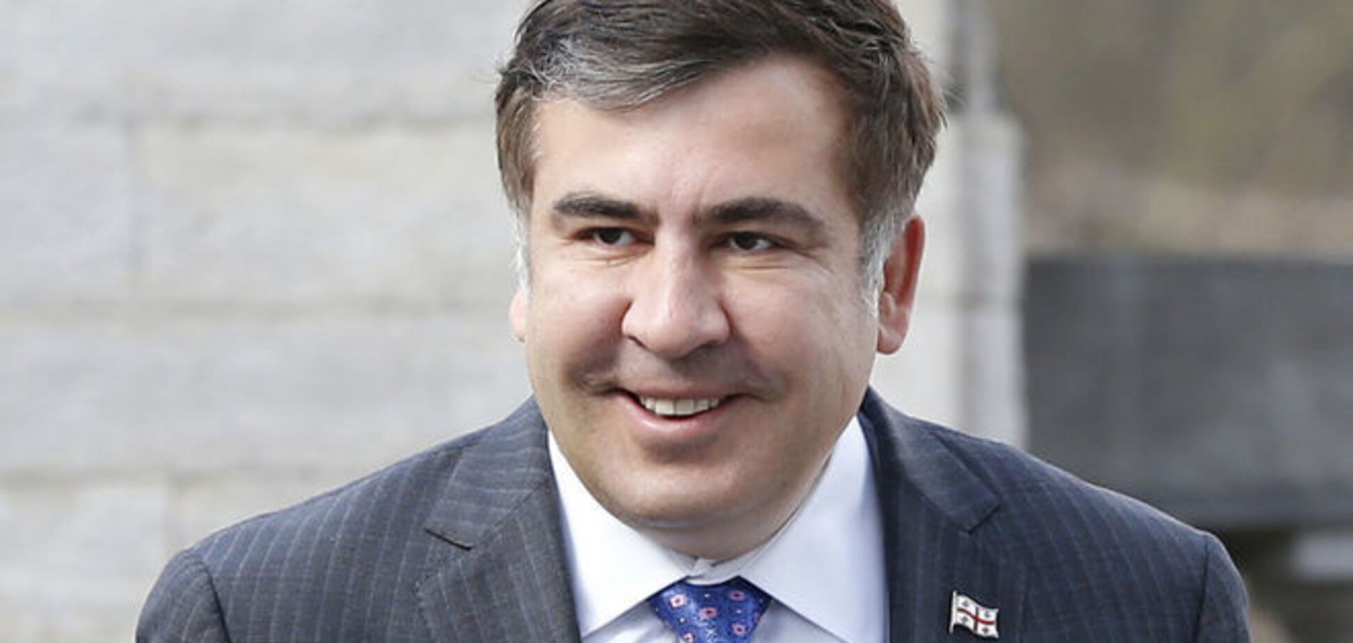 Порошенко сделал Саакашвили гражданином Украины