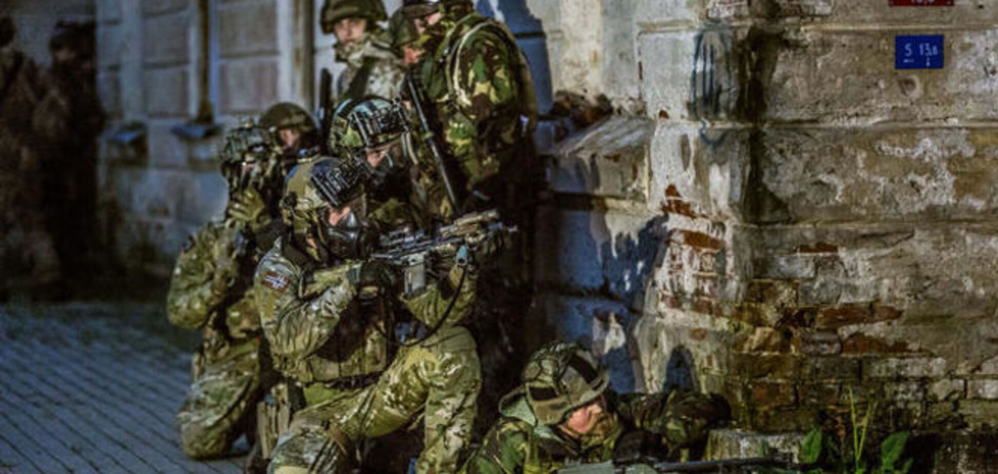 В Литве войска НАТО отрабатывали городские бои: фоторепортаж