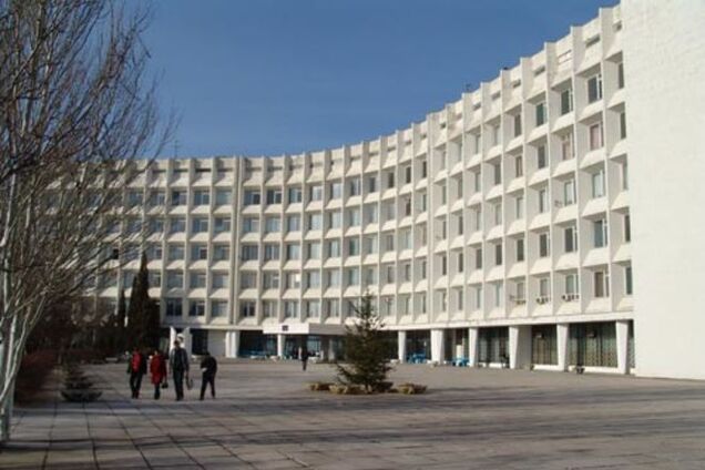 Руководство крупнейшего технического ВУЗа Крыма устроило репрессии сотрудникам