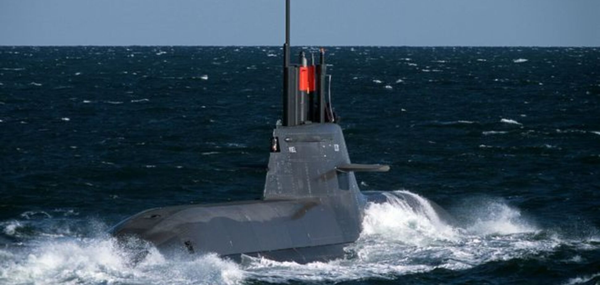 В Естонію прибув підводний човен з командувачем підводним флотом НАТО