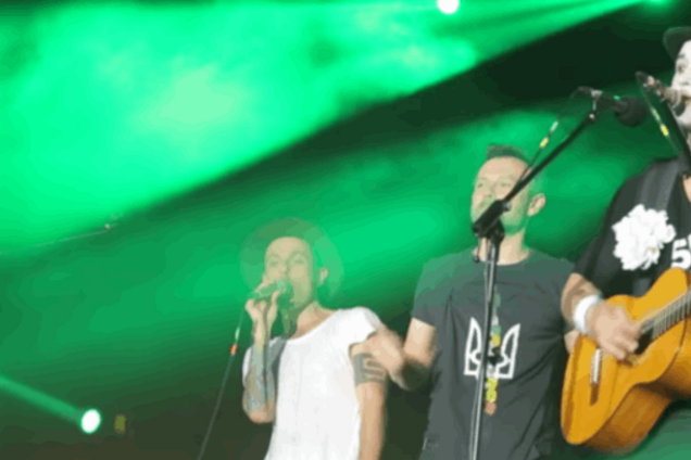 'Я солдат': 5'Nizza и Вакарчук спели вместе в Киеве