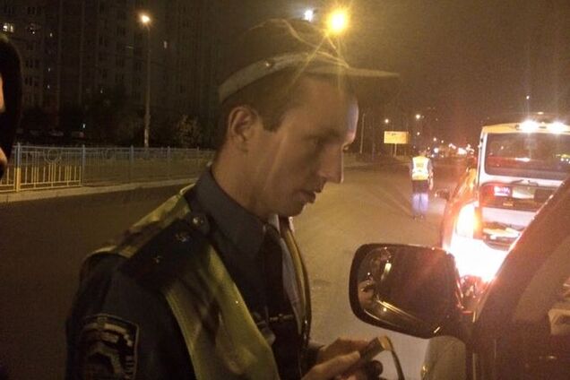 В Киеве гаишники послали на *** нардепа