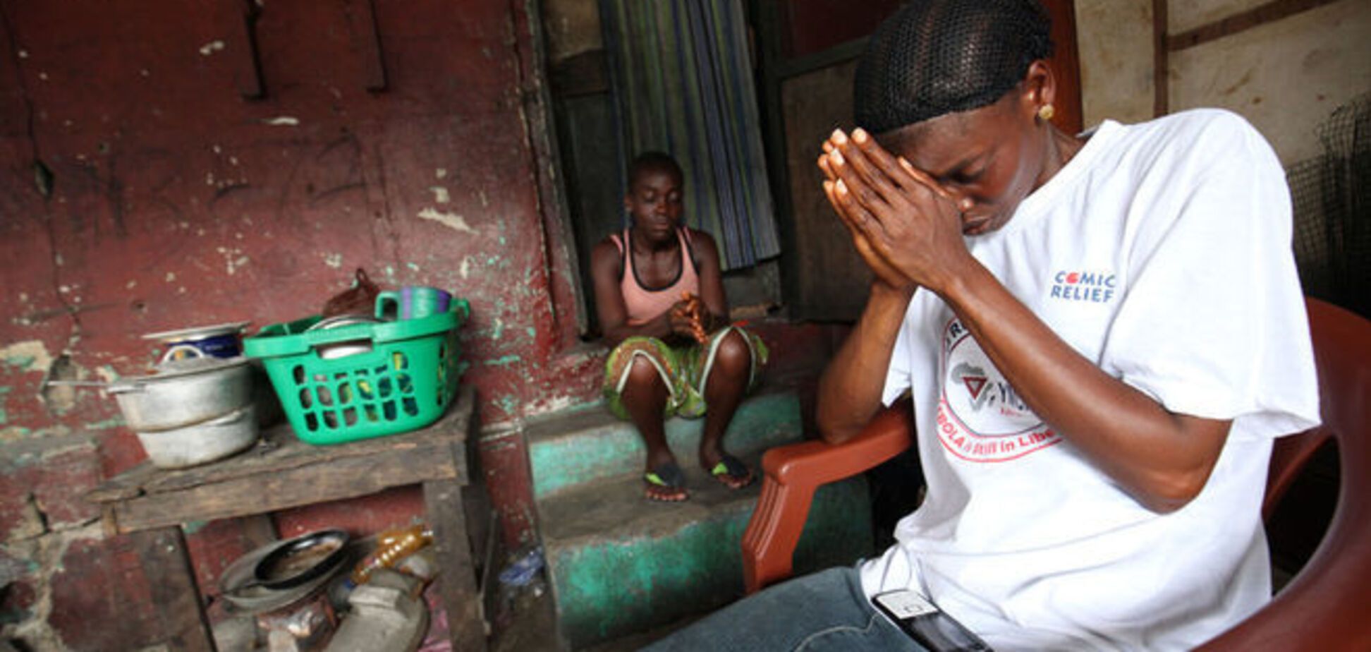 В Африке вирусом Эбола уже заражены 26 тыс. человек