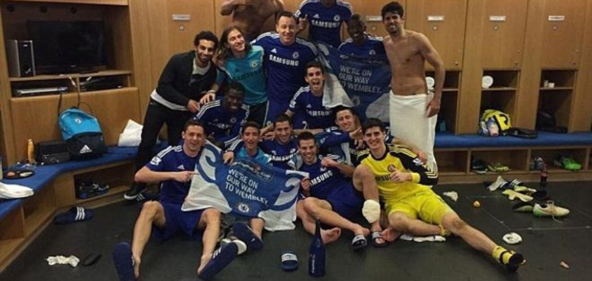 Футболисты 'Челси' устроили дикие танцы: яркое видео