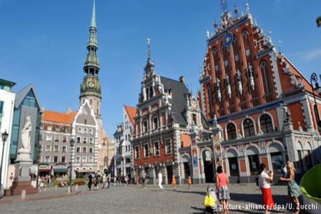 9 мая в Латвии: зеркало расколотого общества