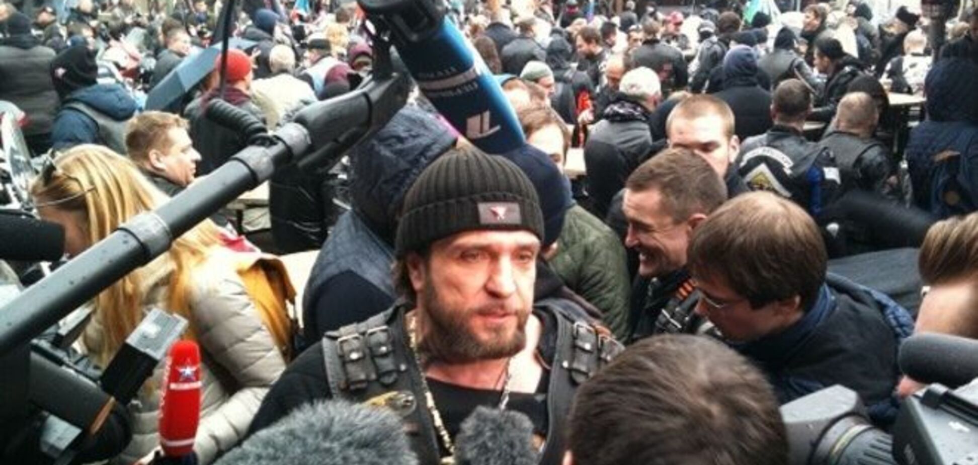 'Ночные волки' пожаловались, что 56 млн рублей от Путина - недостаточно