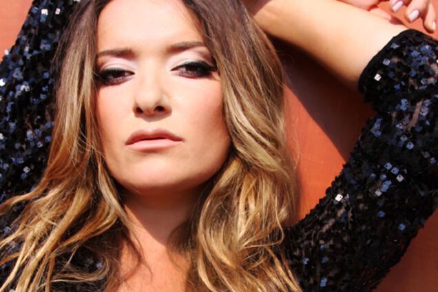 Могилевская снялась в клипе латвийского певца