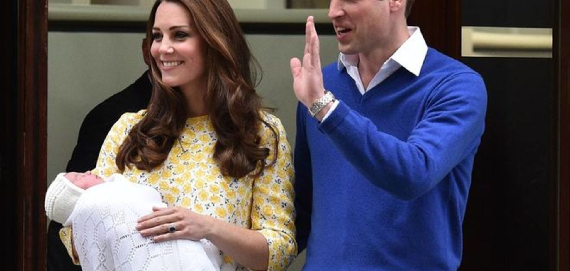 Как принцессе Шарлотте не стать 'наследницей в запасе': советы для маленькой леди