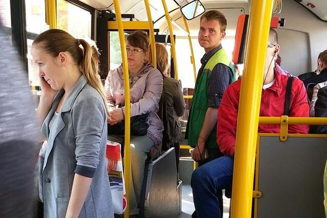 Киевлянин похвалил вежливого кондуктора: с такими зайцев будет меньше