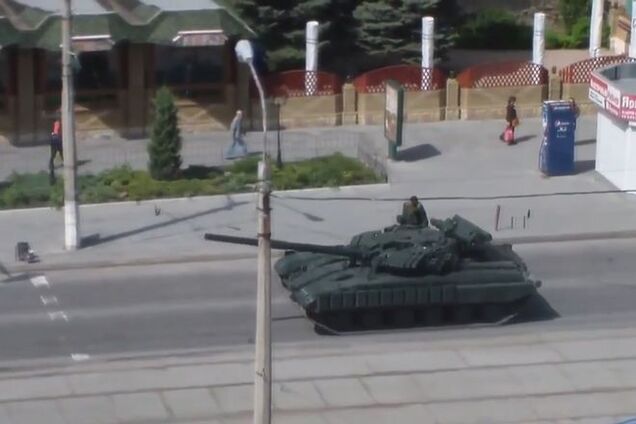 Луганские террористы ждут команду 'фас!' на День Победы