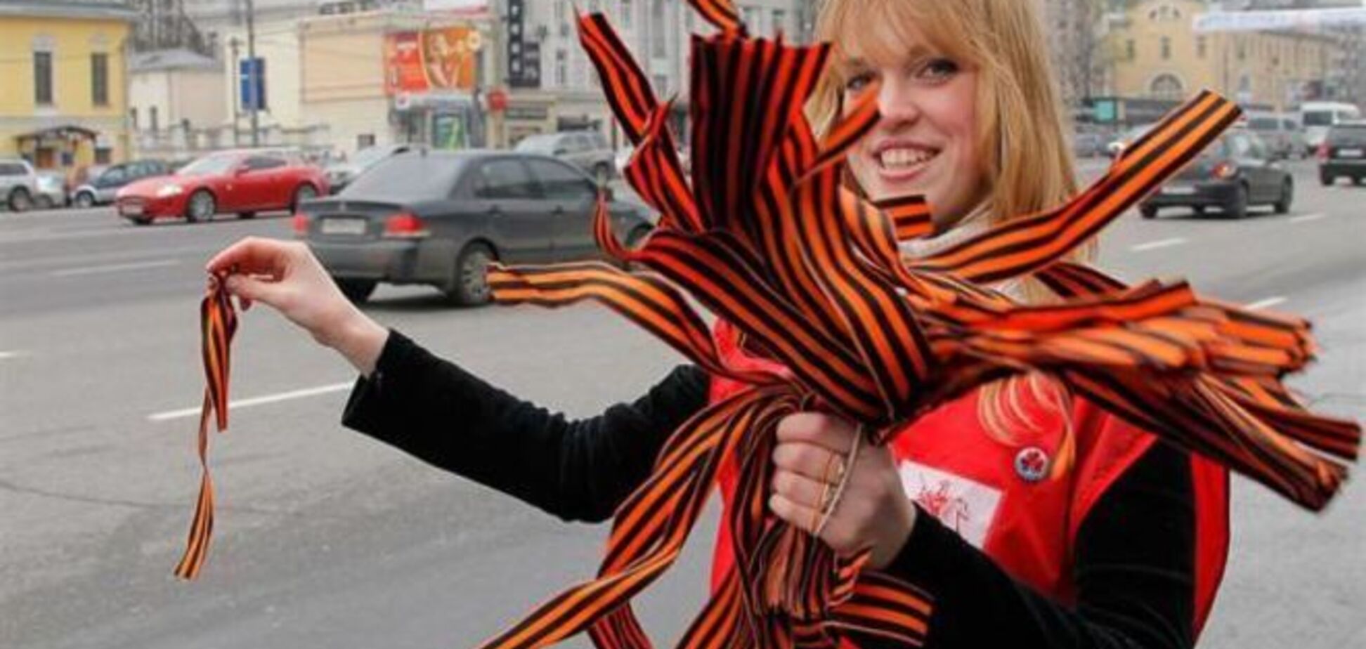 В Крыму призывают убедить жителей Украины надеть 'колорадские ленточки'