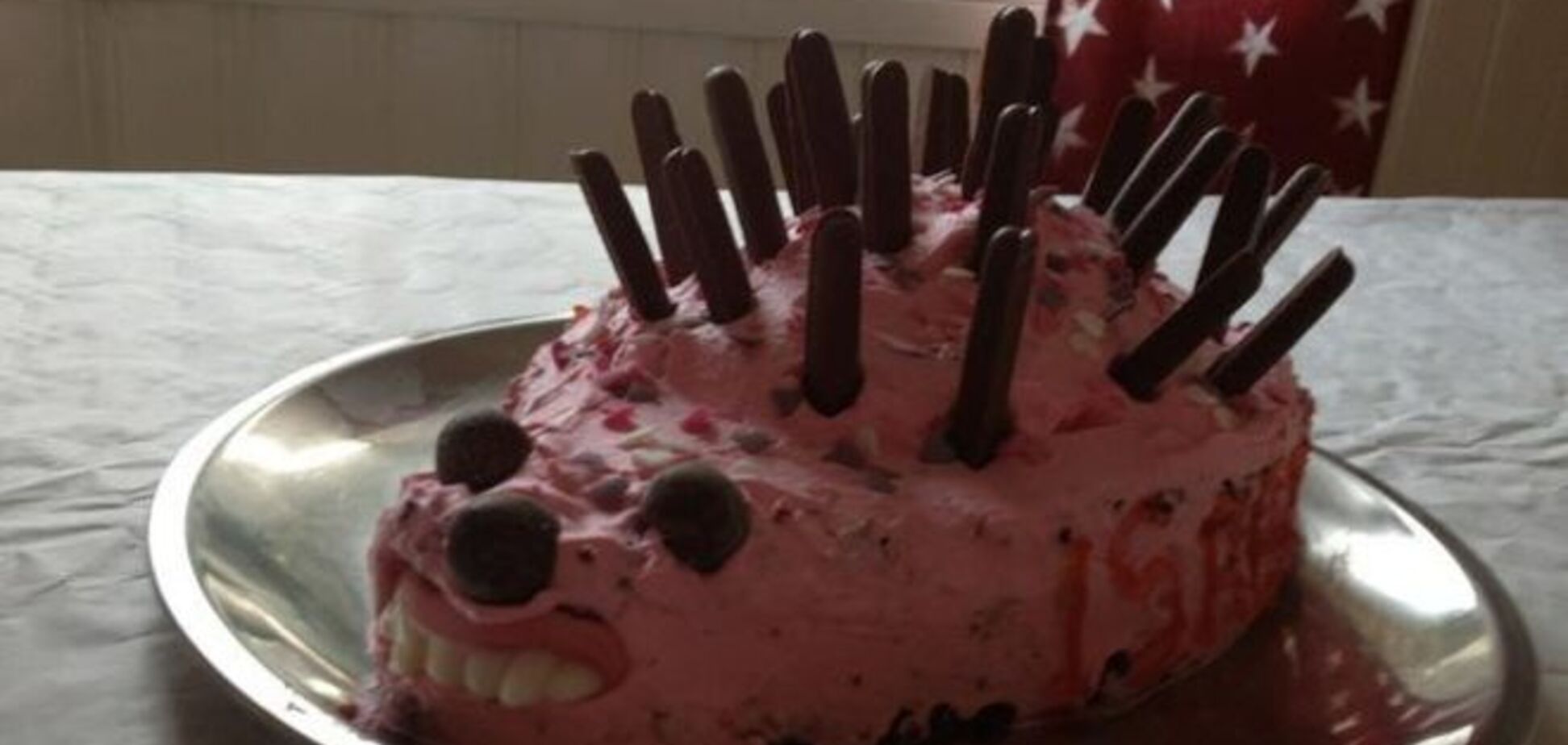 27 провальных тортов, которые родители подарили детям