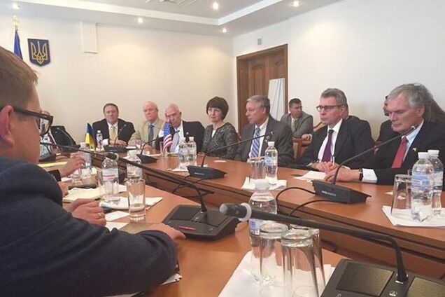 США подают апелляцию по экстрадиции Фирташа