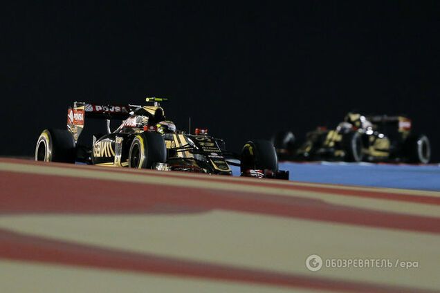 Болид Формулы-1 развалился на скорости 300 км/ч