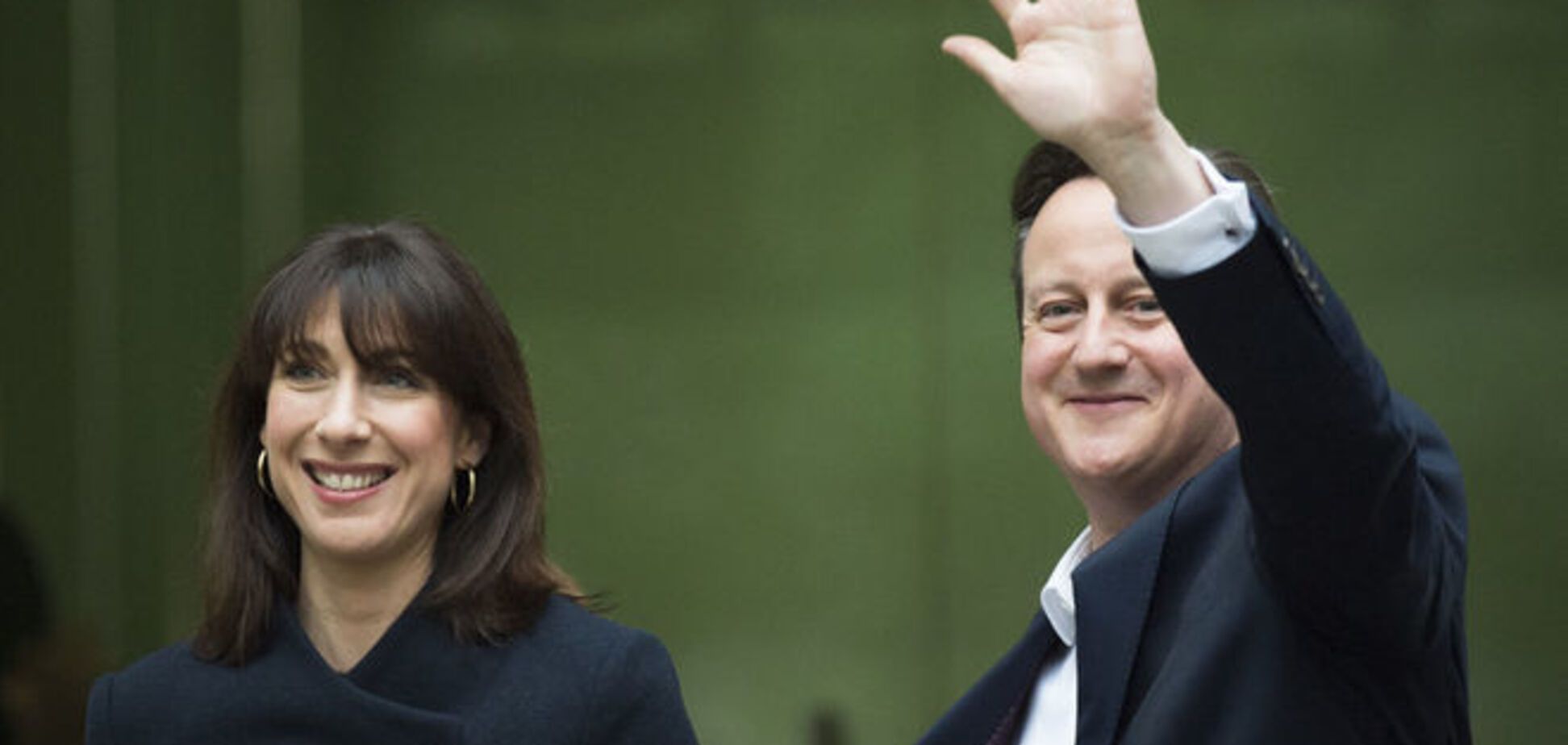 Возбужденный победой Кэмерон объявил референдум о выходе Британии из ЕС  