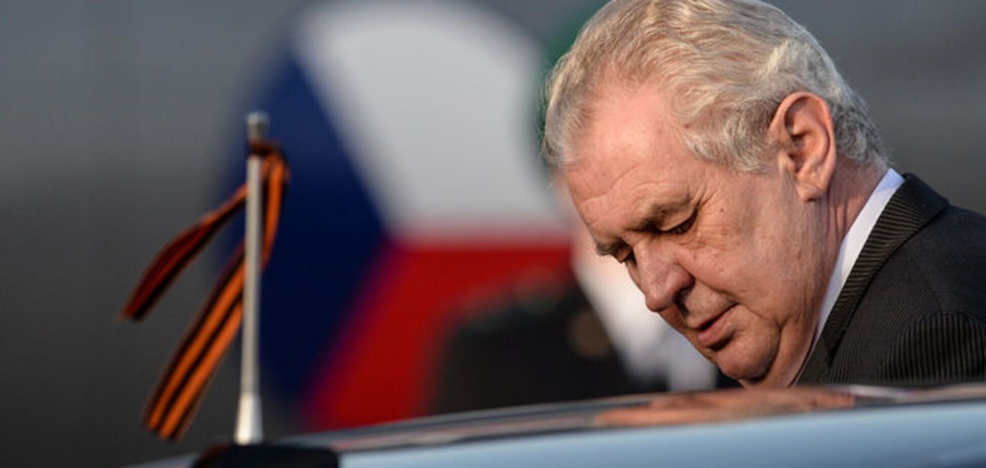Президент Чехии уже не видит войны в Украине