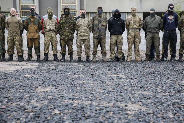 В штабе АТО оценили количество сил АТО и террористов на Донбассе
