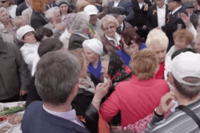 'Русский мир' в действии: в Керчи ветеранов чуть не поубивали из-за каши