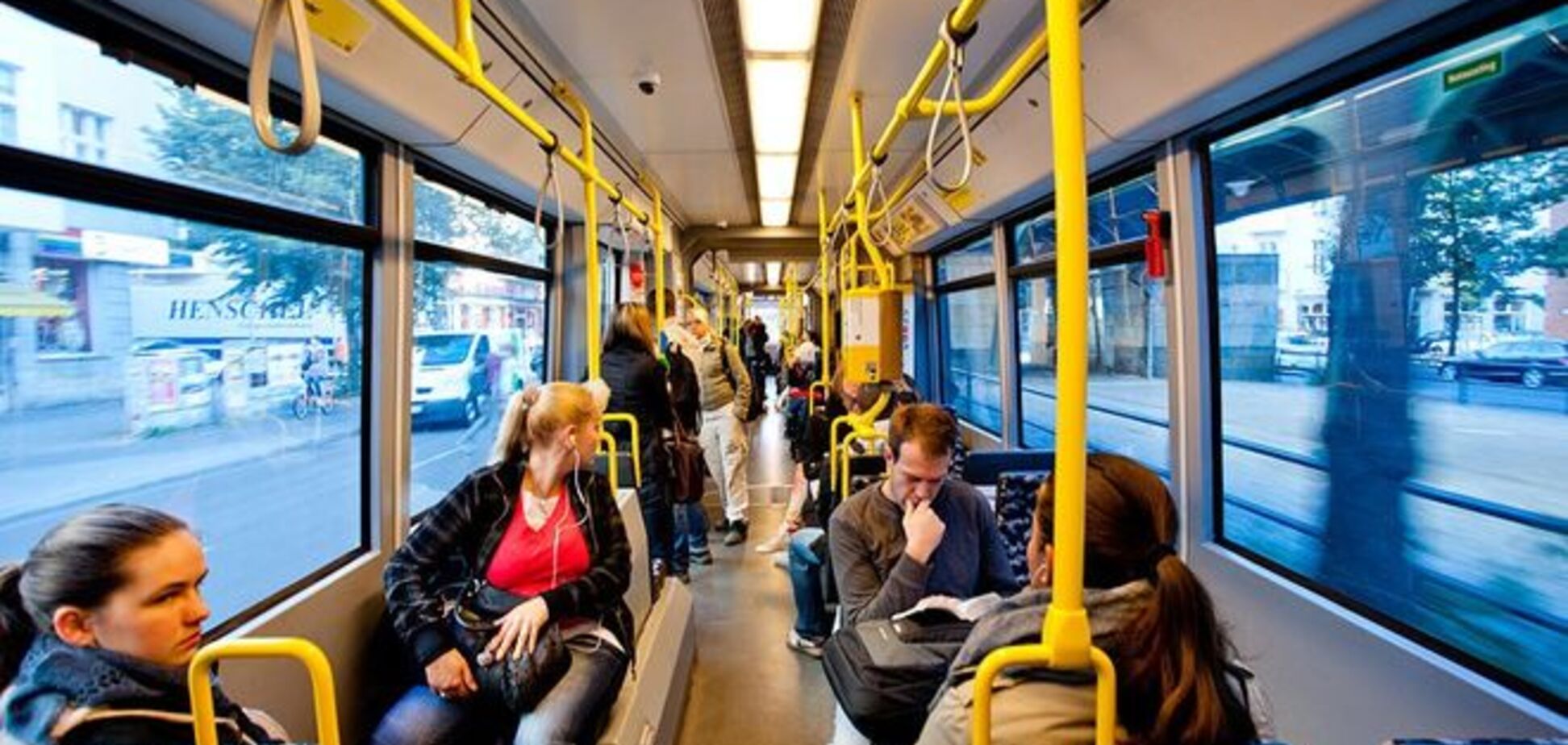 Электронный билет и отсутствие кондукторов: стало известно, как изменится общественный  транспорт в Киеве