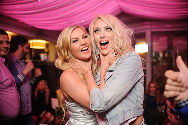 Оля Полякова и Камалия едва не задушили друг друга