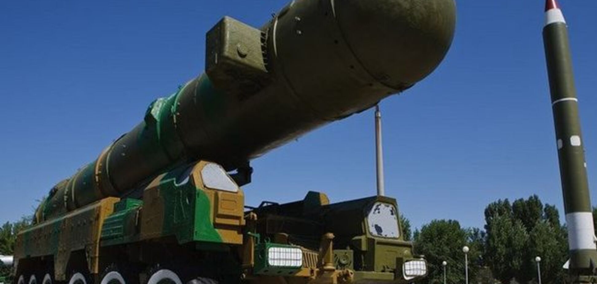 Россия объявила о 'безусловном праве' размещения ядерного оружия в Крыму