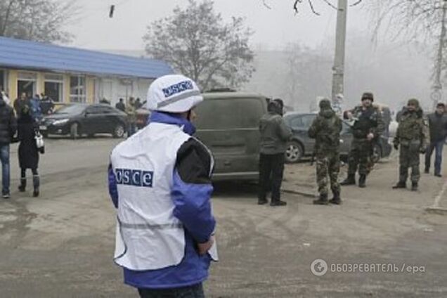 ОБСЕ заявила о несовершеннолетних девушках и парнях с оружием в рядах террористов