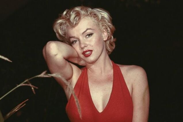 Обнародованы шокирующие факты о Мэрилин Монро: вставные зубы и бюстгальтеры с ватой