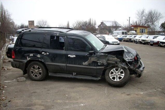 Совет автомобилистам: что делать с машиной после ДТП