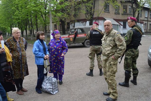 Москаль предложил жителям 'ЛНР' облить Плотницкого майонезом