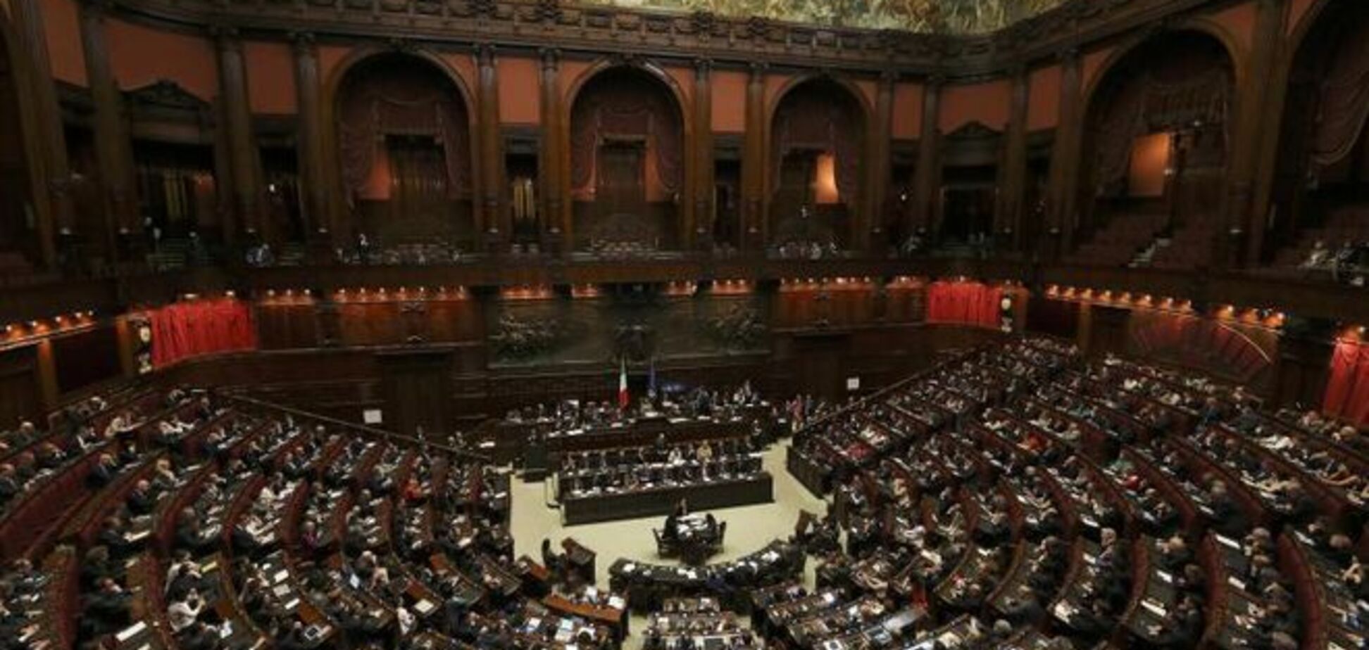 После приезда Путина Палата депутатов Италии приняла решение по Украине