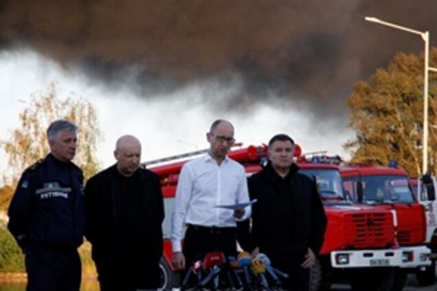На нефтебазе в Василькове не потушили три резервуара – ГСЧС