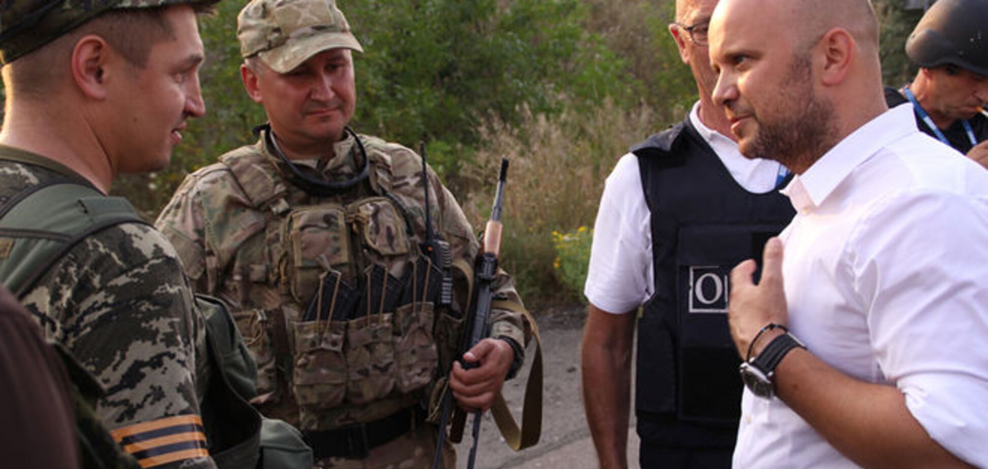 Тандит рассказал, зачем скрывают освобождение бойцов АТО