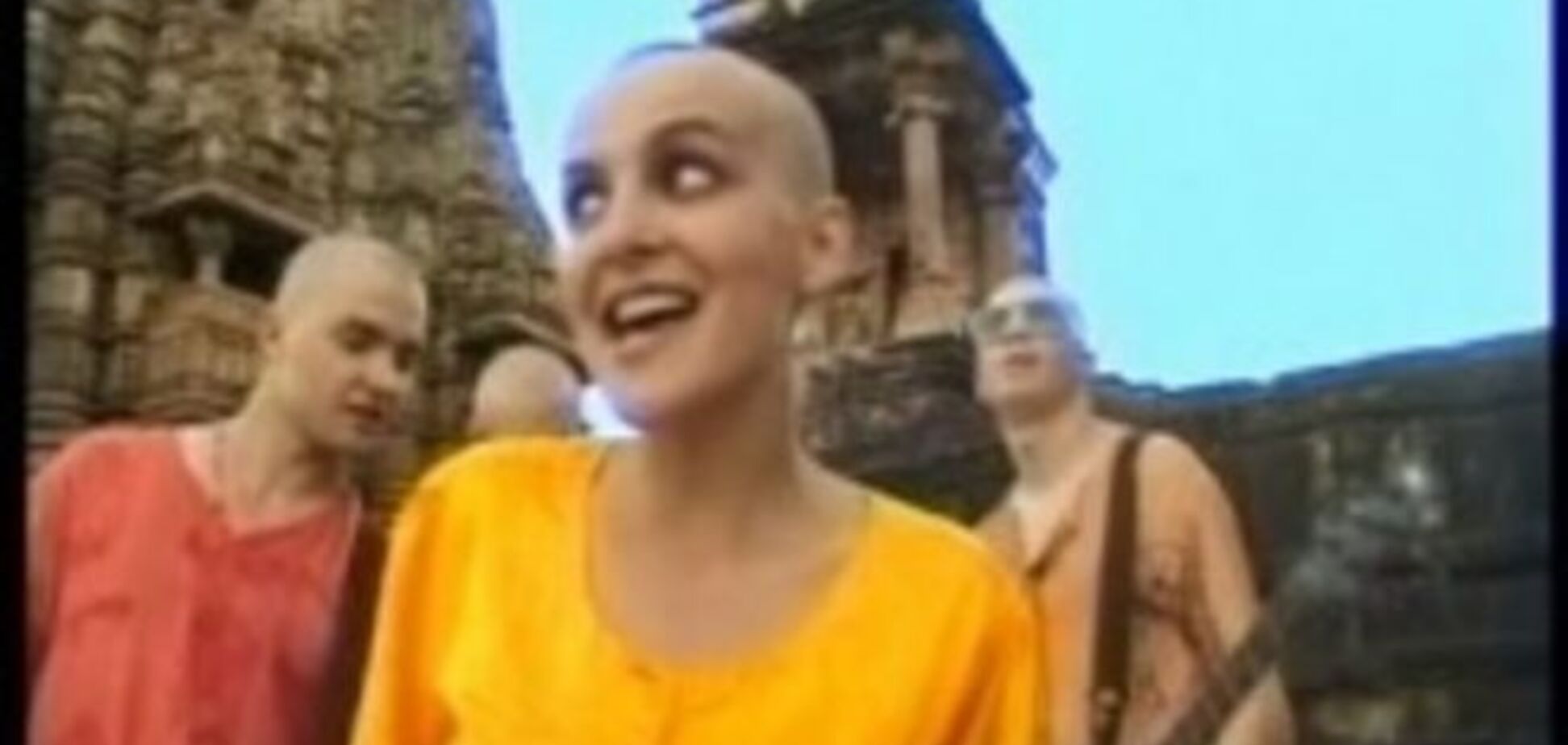 В Донецке для выпускников с фейковыми аттестатами споет Самойлов и 'Маша и Медведи'